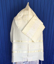 Load image into Gallery viewer, Rose Tallit Set