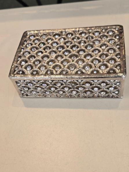 Tizo Designs Crystal Box