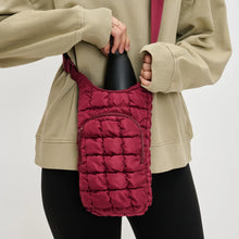 Load image into Gallery viewer, Quilted Puffer Crossbody+Water Bottle
